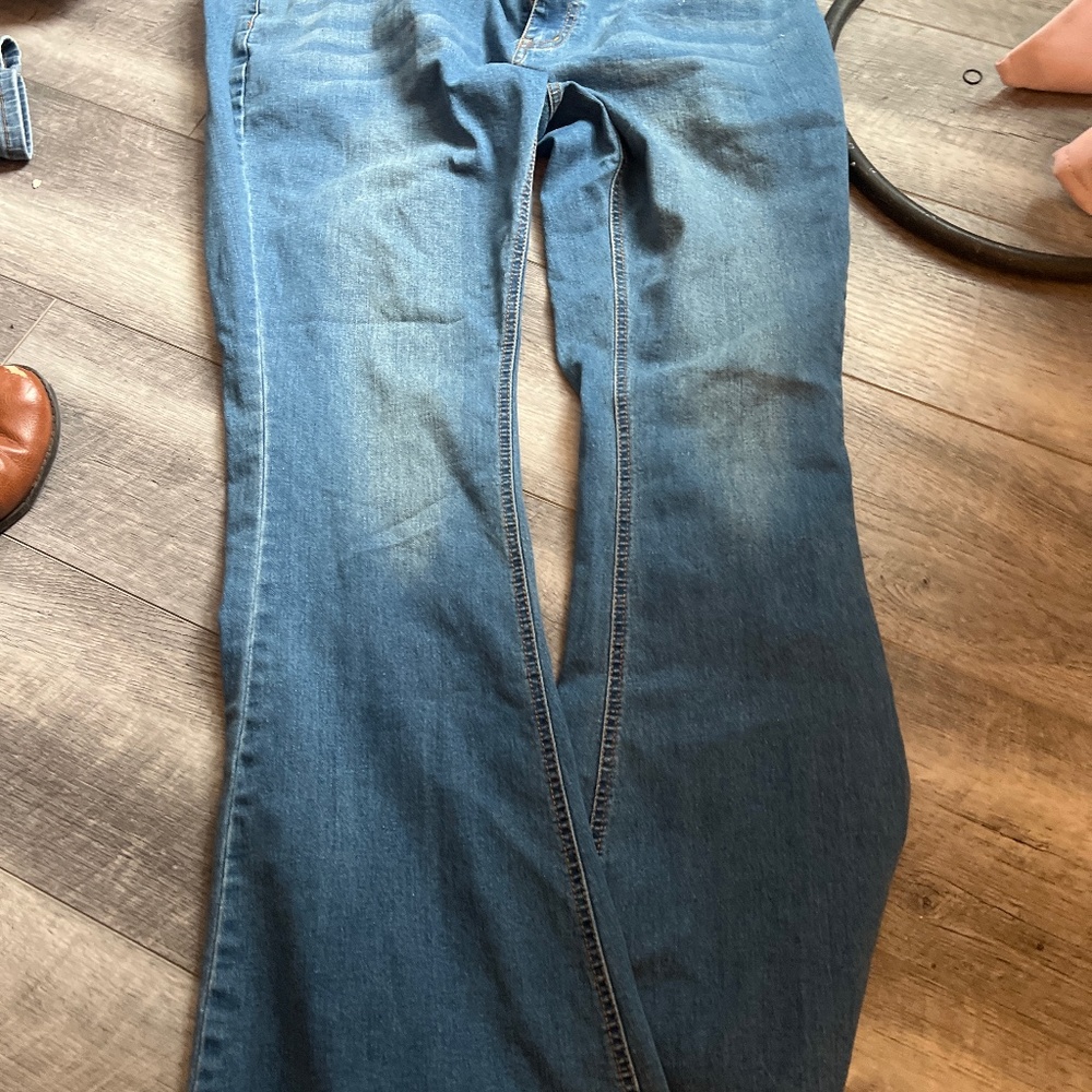 Women’s flare jeans